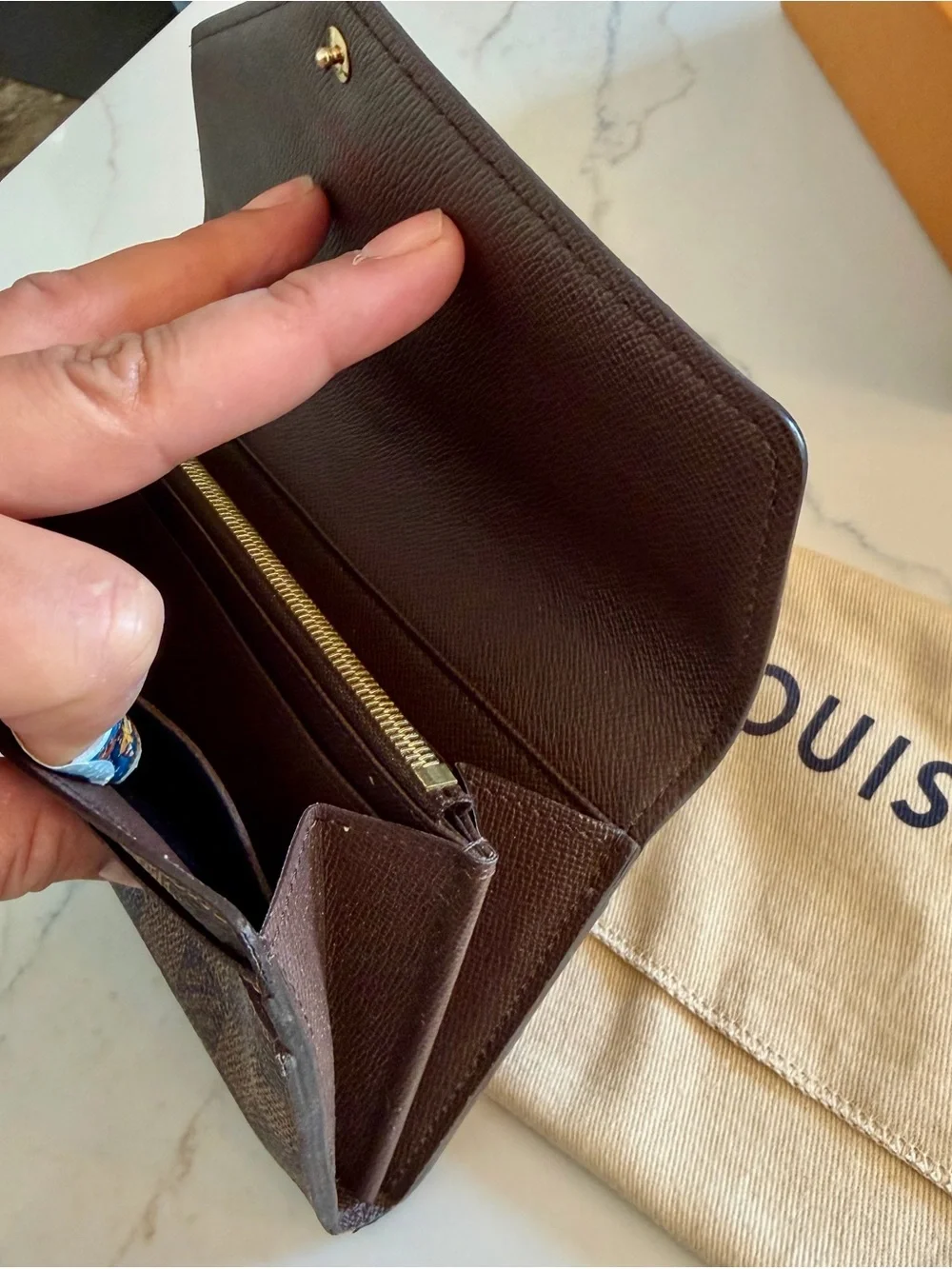 Louis Vuitton Brown Damier Ebene Sarah Wallet - Picture 6 of 10